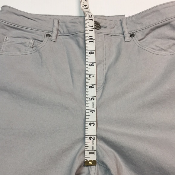 New Loft Curvy High Waist Skinny Crop Light Gray Tie Dye Detail Jean. Sz 10 - Picture 9 of 10